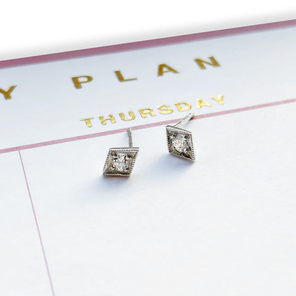 Lily 18ct White Gold Diamond Set Stud Earrings